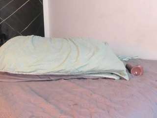 Dulce Melodia nude on live sex chat