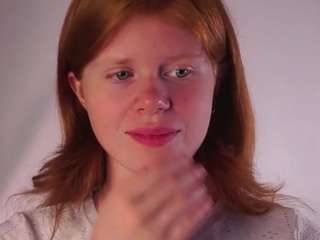 EadlinCheesman nude on live sex chat