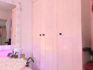 Kaarolmoon nude on live sex chat