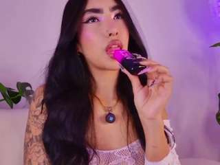 Kali Hill nude on live sex chat