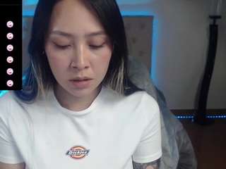 Karlaflower nude on live sex chat