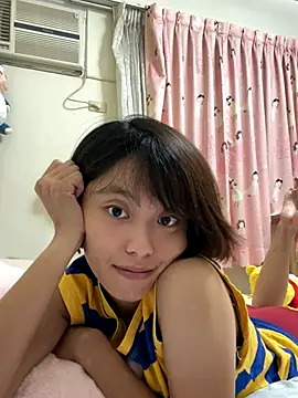 ladypaggy naked strip on webcam for live sex chat