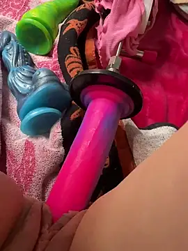 luisa1 naked strip on webcam for live sex chat