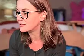 MaiseKnox naked strip on webcam for live sex chat