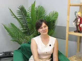 SynneEarney nude on live sex chat