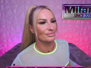 TamaraMilano nude on live sex chat