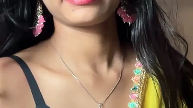 Wow-nisha naked strip on webcam for live sex chat