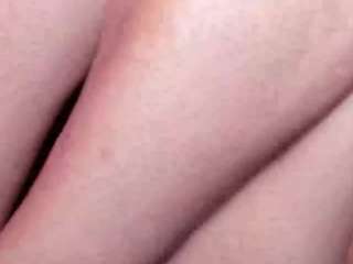 Be-pretty-skinny nude on live sex chat