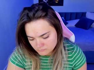Emma-Reeed nude on live sex chat