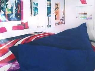 IndianStunner nude on live sex chat