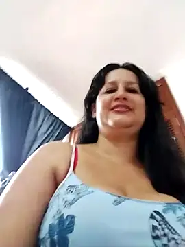 keilymadam naked strip on webcam for live sex chat