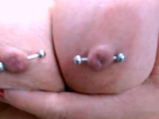 Laura-riley nude on live sex chat