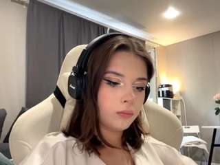 LucilaTyssens nude on live sex chat
