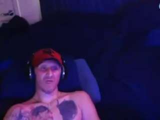 AntiSocialButterf1y nude on live sex chat