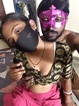 Coupleguy naked strip on webcam for live sex chat