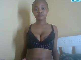 Freeky-mess nude on live sex chat