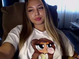 Kim YourdreamGirl nude on live sex chat