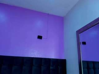 ValentinaJaramilloo nude on live sex chat