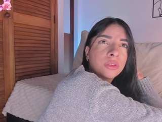 Aylinn Zambrano nude on live sex chat