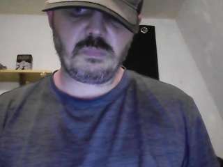 Buddogg nude on live sex chat