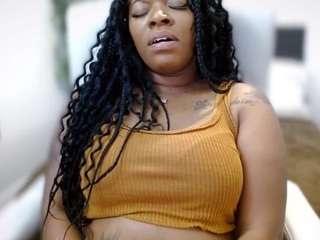 Creamy pie nude on live sex chat