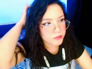 DollCam nude on live sex chat