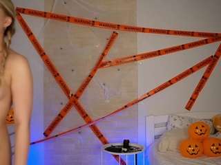 Ellyary nude on live sex chat
