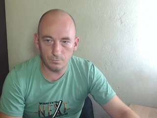 JohanBarker nude on live sex chat