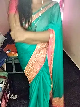 Kannada_siri_143 naked strip on webcam for live sex chat