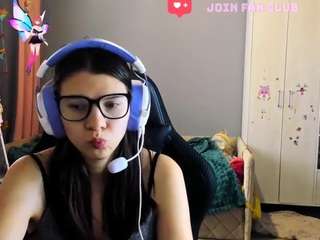MollyLollipop nude on live sex chat