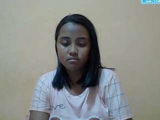 MonicaApple nude on live sex chat