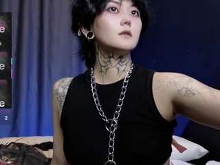 Ravens_Nest nude on live sex chat