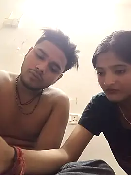 romantic_couple1 naked strip on webcam for live sex chat
