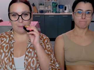 SandraEvans nude on live sex chat