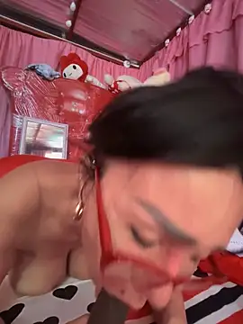 sweetieme naked strip on webcam for live sex chat