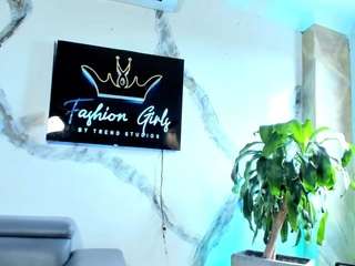 Ana-Ruiz nude on live sex chat