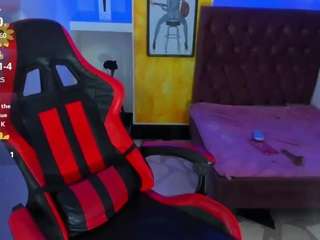 Catalehiamilk nude on live sex chat