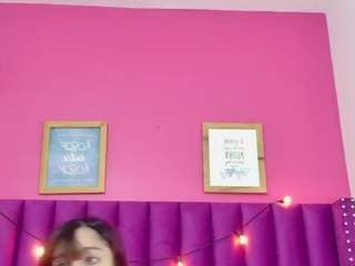 Hot-littlechill nude on live sex chat