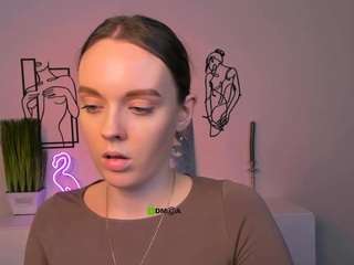 Isla-dior nude on live sex chat