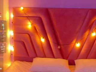 Petitelittleebonyy nude on live sex chat