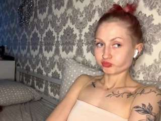 AlbertaCovert nude on live sex chat