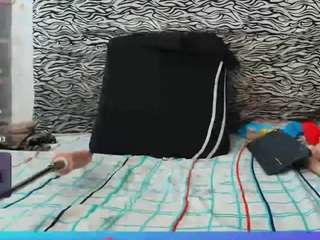 Perla-mature nude on live sex chat