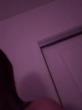 19whitebunny naked strip on webcam for live sex chat