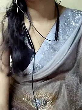 annugirl naked strip on webcam for live sex chat