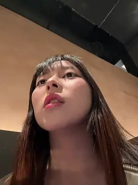 DandanBurgerking naked strip on webcam for live sex chat