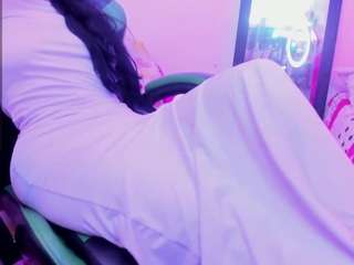 Elissa-iris nude on live sex chat