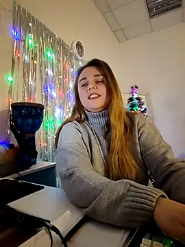 Juicy_PeachLux naked strip on webcam for live sex chat