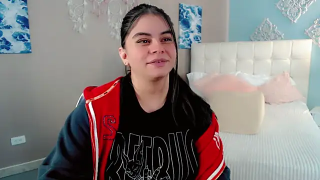 _Maddison_Ivanova_ naked strip on webcam for live sex chat