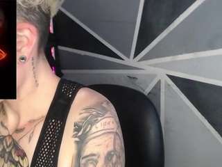 Megan-c nude on live sex chat