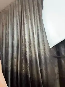 MilaMaaay naked strip on webcam for live sex chat